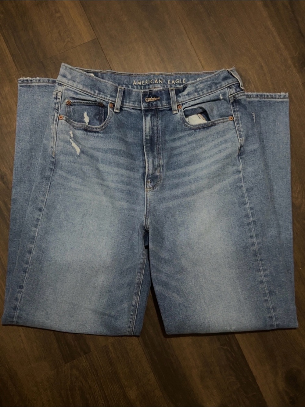 American Eagle High Rise Baggy Straight
